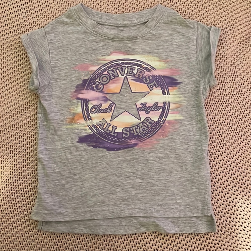 Girls Converse t-shirt S